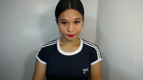 Snapshot of asian_yannie chatting on April 23, 5:26 pm Yan online show from April 23, 5:26 pm