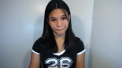 Snapshot of asian_yannie chatting on April 24, 6:32 pm Yan online show from April 24, 6:32 pm