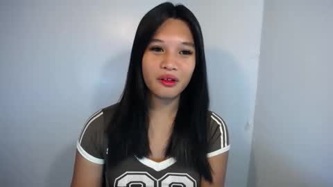Snapshot of asian_yannie chatting on April 27, 1:31 pm Yan online show from April 27, 1:31 pm
