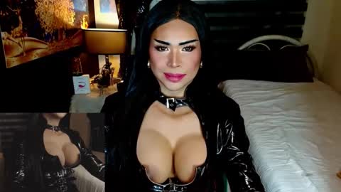 Snapshot of asianassetxxx chatting on February 19, 6:59 pm nicole online show from February 19, 6:59 pm