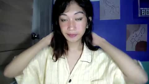 Snapshot of asianbarbie05 chatting on November 21, 6:28 pm SOFIA online show from November 21, 6:28 pm