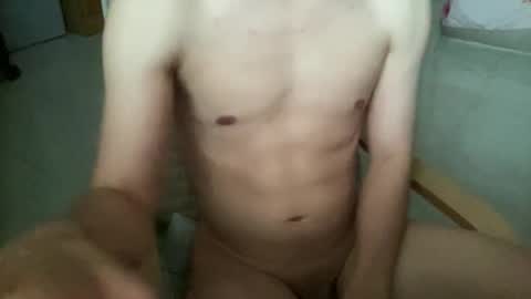 Snapshot of asianbigfun chatting on June 5, 10:21 am Jay online show from June 5, 10:21 am
