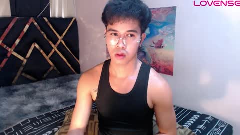 asiancum_peter online show from March 11, 3:23 am