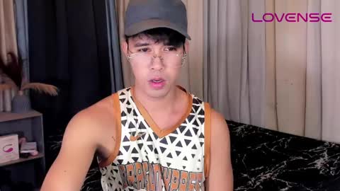 Snapshot of asiancum_peter chatting on June 1, 2:57 am asiancum_peter online show from June 1, 2:57 am