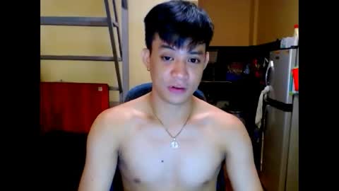 asiandreamboyx online show from April 26, 5:21 pm