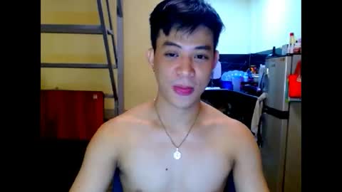 asiandreamboyx online show from June 11, 2:53 am