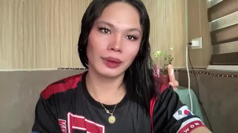 Snapshot of asianflirty_maicaxx chatting on May 19, 12:38 am asianflirty_maicaxx online show from May 19, 12:38 am