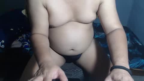 Snapshot of asianh0tangel chatting on October 7, 8:33 am angel online show from October 7, 8:33 am