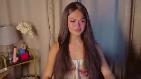 Kianna online show from December 2, 5:52 pm