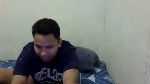 Snapshot of asiannaughtytwink43 chatting on February 28, 12:10 am Supgod43 online show from February 28, 12:10 am
