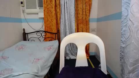 Snapshot of asianpinaychub chatting on October 2, 11:39 am asianpinaychub online show from October 2, 11:39 am