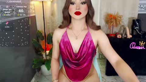 Snapshot of asiansexhunter chatting on May 4, 11:39 am Ms. MONICA online show from May 4, 11:39 am