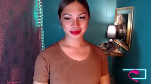 Snapshot of asiansignificant chatting on January 9, 12:30 pm Babe online show from January 9, 12:30 pm