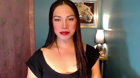 Snapshot of asiansignificant chatting on June 24, 7:07 am Babe online show from June 24, 7:07 am
