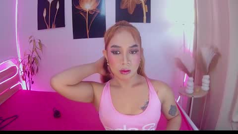 asiantopfucker02 online show from November 17, 10:04 pm