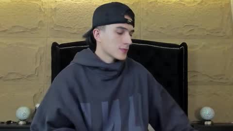 Aslan  online show from March 1, 6:04 am