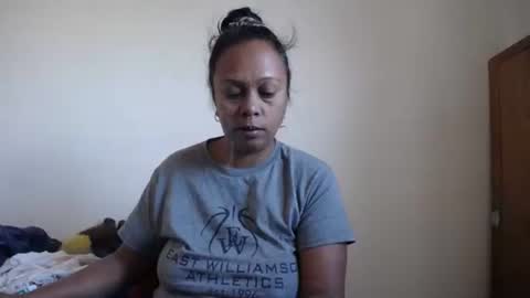 Snapshot of aslanne chatting on May 18, 4:07 am aslanne online show from May 18, 4:07 am
