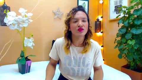 ASLY online show from October 14, 12:17 pm