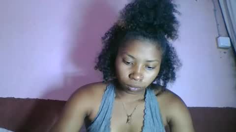 Snapshot of asmiraa chatting on December 1, 11:26 am asmiraa online show from December 1, 11:26 am