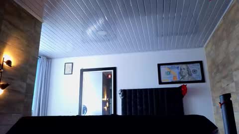 Snapshot of asmodeo_cox chatting on October 23, 12:59 pm Asmodeo - online show from October 23, 12:59 pm