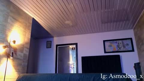 Snapshot of asmodeo_cox chatting on November 6, 3:40 am Asmodeo - online show from November 6, 3:40 am