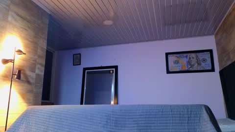 Snapshot of asmodeo_cox chatting on November 16, 4:07 am Asmodeo - online show from November 16, 4:07 am