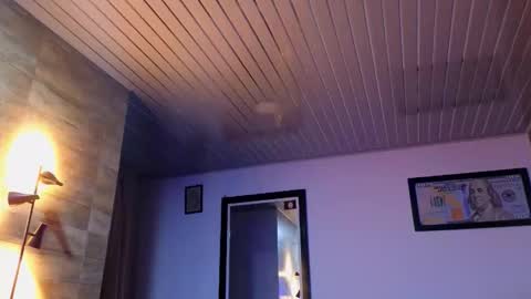 Snapshot of asmodeo_cox chatting on December 3, 6:10 am Asmodeo - online show from December 3, 6:10 am