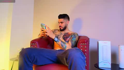 Snapshot of asmodeus_bael_ chatting on September 15, 1:05 am asmodeus bael online show from September 15, 1:05 am
