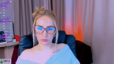 Snapshot of asol_muah chatting on March 12, 2:41 am Asol online show from March 12, 2:41 am