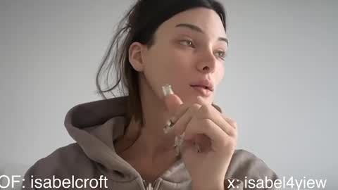 Aspen Frost online show from April 28, 8:03 pm