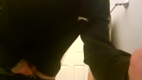 Snapshot of assguyxl chatting on December 28, 5:25 pm assguyxl online show from December 28, 5:25 pm