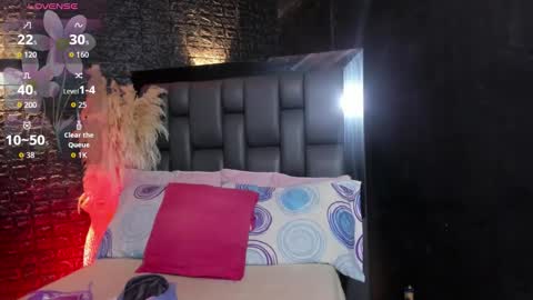 Nahomi  online show from February 20, 10:05 am