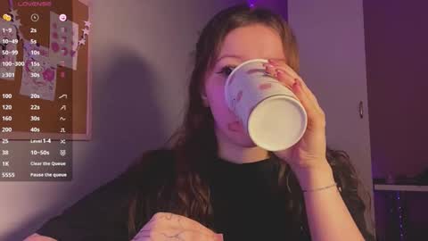 Camilla 3 online show from December 5, 10:57 am