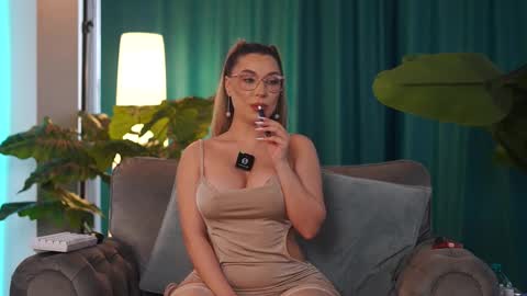 Starting 930 PM EU TIME online show from February 6, 11:46 am