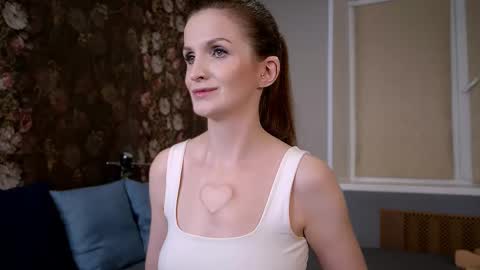 Snapshot of assprincesshot chatting on September 15, 1:05 am assprincesshot online show from September 15, 1:05 am