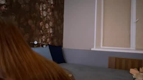 Snapshot of assprincesshot chatting on October 27, 11:41 pm assprincesshot online show from October 27, 11:41 pm