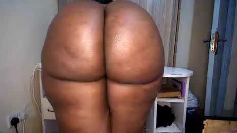 thickiana online show from August 5, 1:25 pm