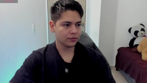 Asta Kuno online show from May 3, 6:30 am