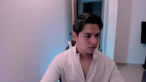 Snapshot of asta_kuro chatting on June 3, 5:21 am Asta Kuno online show from June 3, 5:21 am