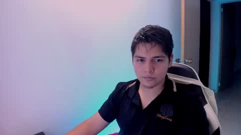 Snapshot of asta_kuro chatting on June 10, 5:07 am Asta Kuno online show from June 10, 5:07 am