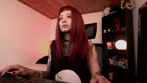 Snapshot of astarte4 chatting on July 21, 2:52 pm Sof online show from July 21, 2:52 pm