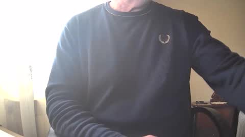 Snapshot of astelover chatting on December 23, 4:17 pm astelover online show from December 23, 4:17 pm