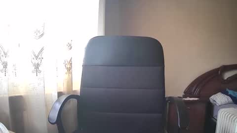 Snapshot of astelover chatting on December 29, 10:34 am astelover online show from December 29, 10:34 am