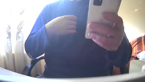 Snapshot of astelover chatting on January 6, 10:13 am astelover online show from January 6, 10:13 am