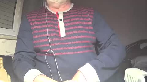 Snapshot of astelover chatting on January 11, 8:54 pm astelover online show from January 11, 8:54 pm