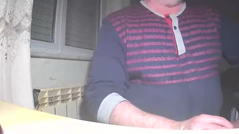 Snapshot of astelover chatting on November 14, 11:02 pm astelover online show from November 14, 11:02 pm