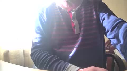 Snapshot of astelover chatting on December 21, 1:18 pm astelover online show from December 21, 1:18 pm