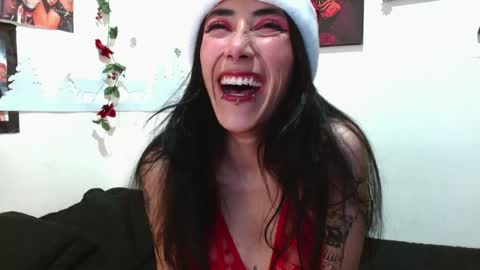 Asterothxznikki online show from December 24, 6:11 am