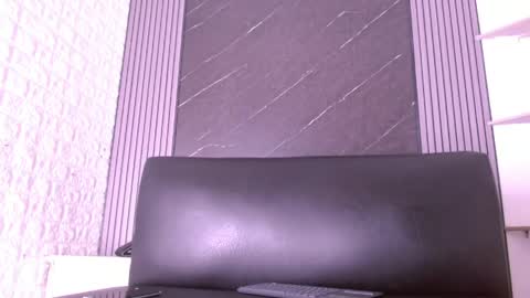 Snapshot of aston_vera chatting on June 1, 3:41 am Aston online show from June 1, 3:41 am