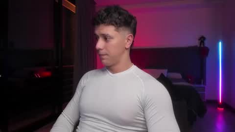 astonhills online show from September 20, 1:39 am